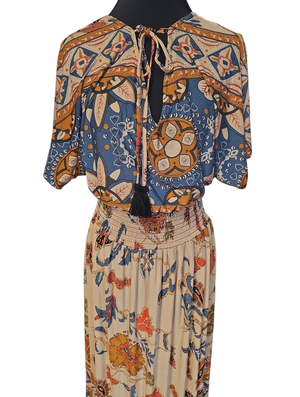 Lildy Tassel Tie-Back Maxi Dress in Blue and Cream Print L/XL - Picture 3 of 4